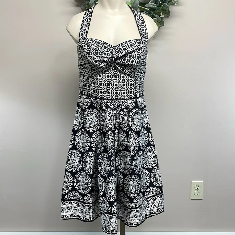 NWOT White House Black Market 100% Silk Dress Halter or Strapless 8